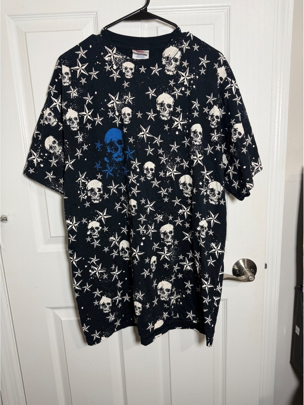 Vintage Y2K cyber skull and star print t shirt